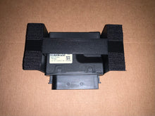 Load image into Gallery viewer, Rs3 LPFP controller bracket